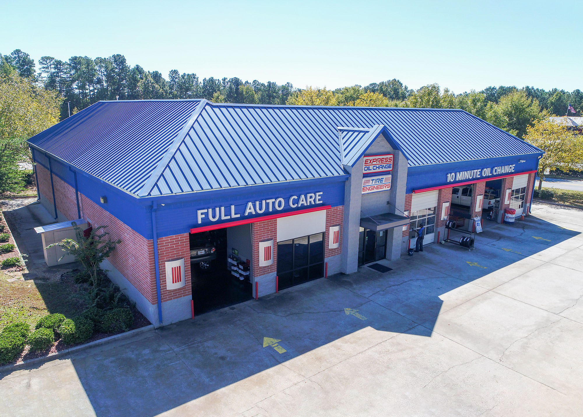 Express Oil Change & Tire Engineers at Newnan, GA - Newnan Station