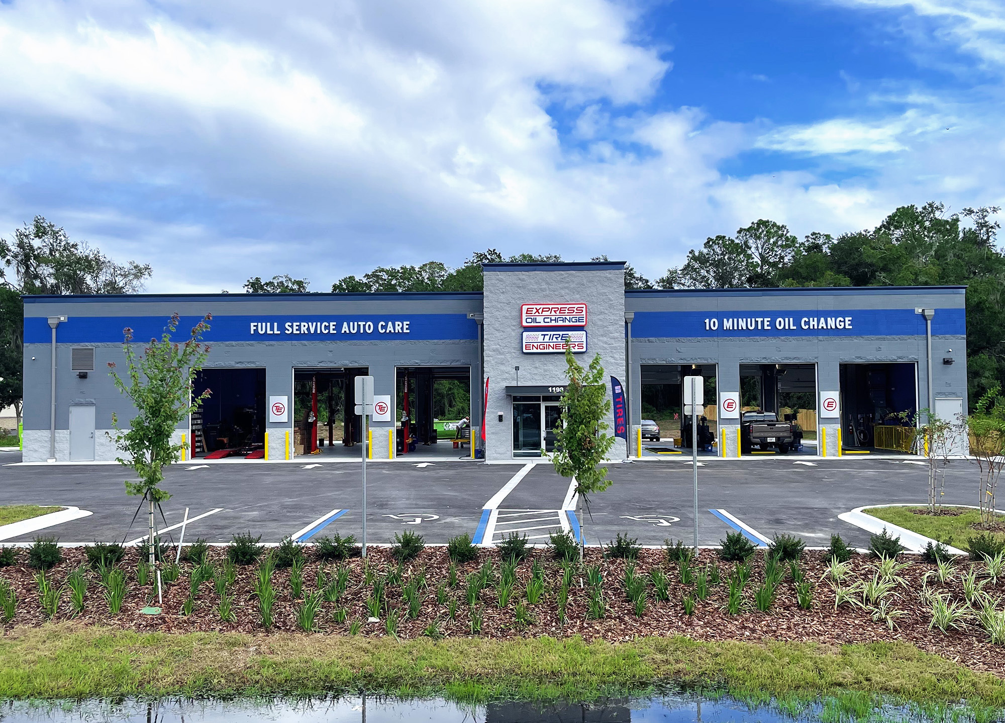 Express Oil Change & Tire Engineers at Starke, FL - Starke