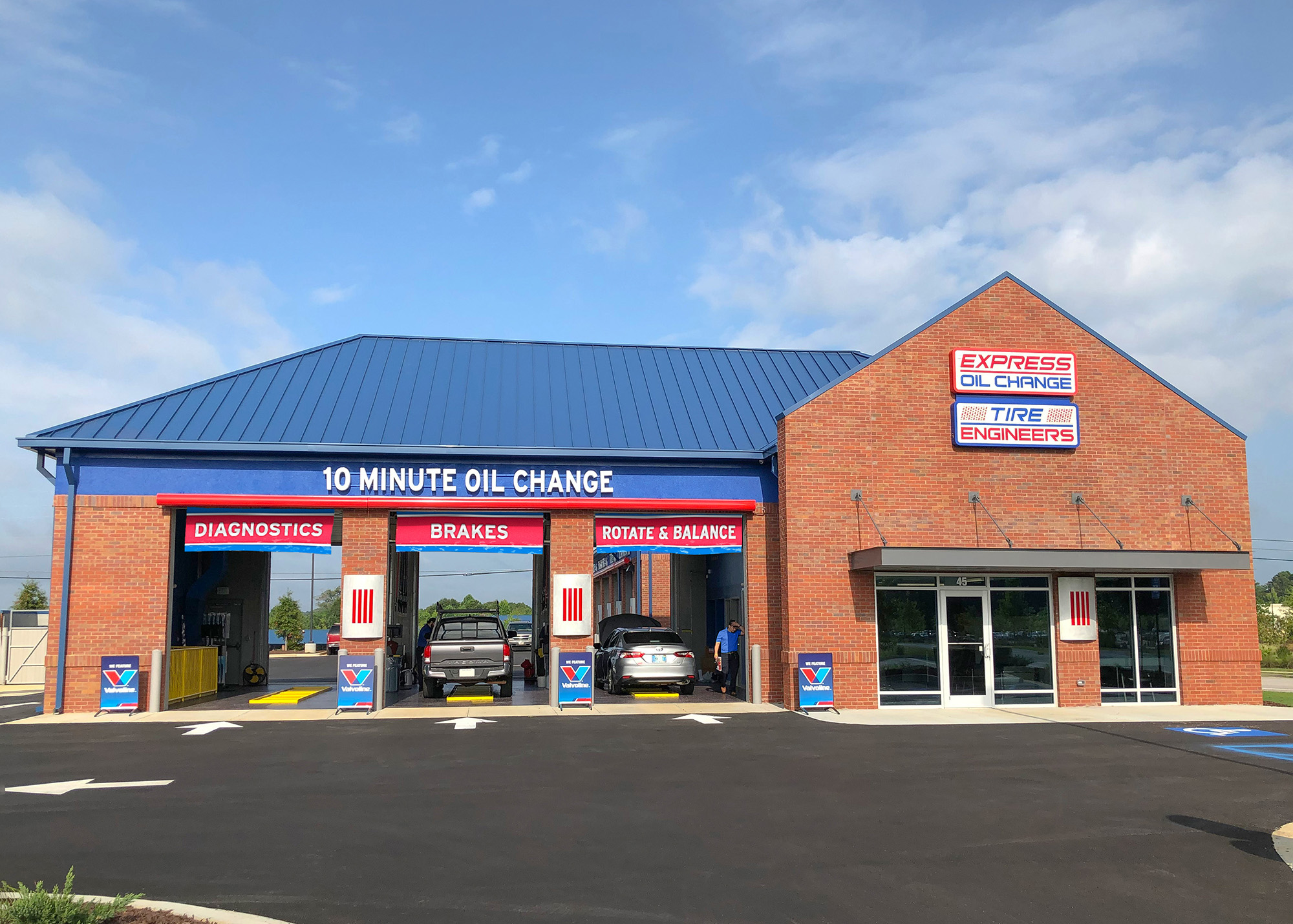 Express Oil Change & Tire Engineers at Sharpsburg, GA - Fischer Crossings