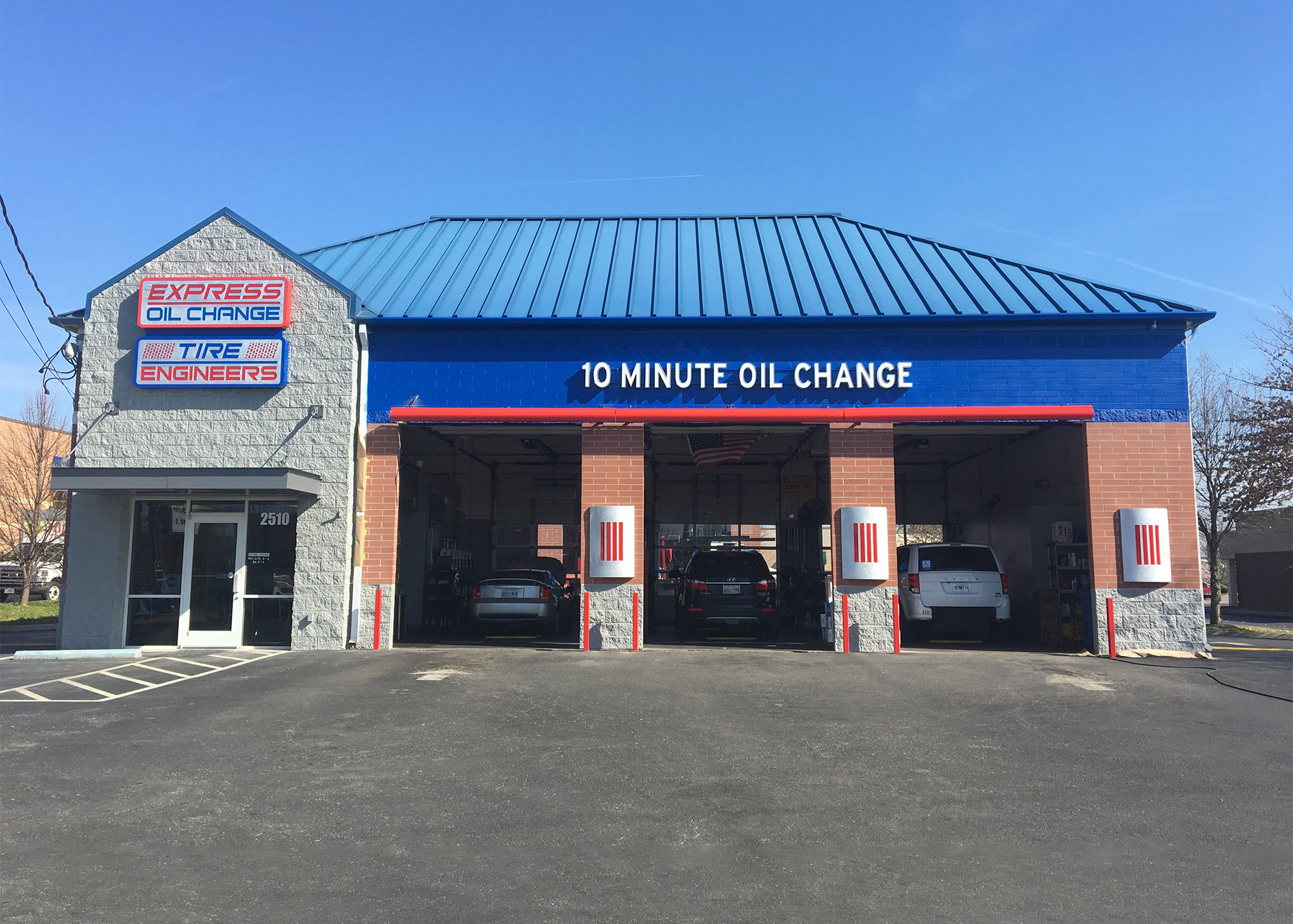 Express Oil Change & Tire Engineers at Murfreesboro, TN - Old Fort Parkway
